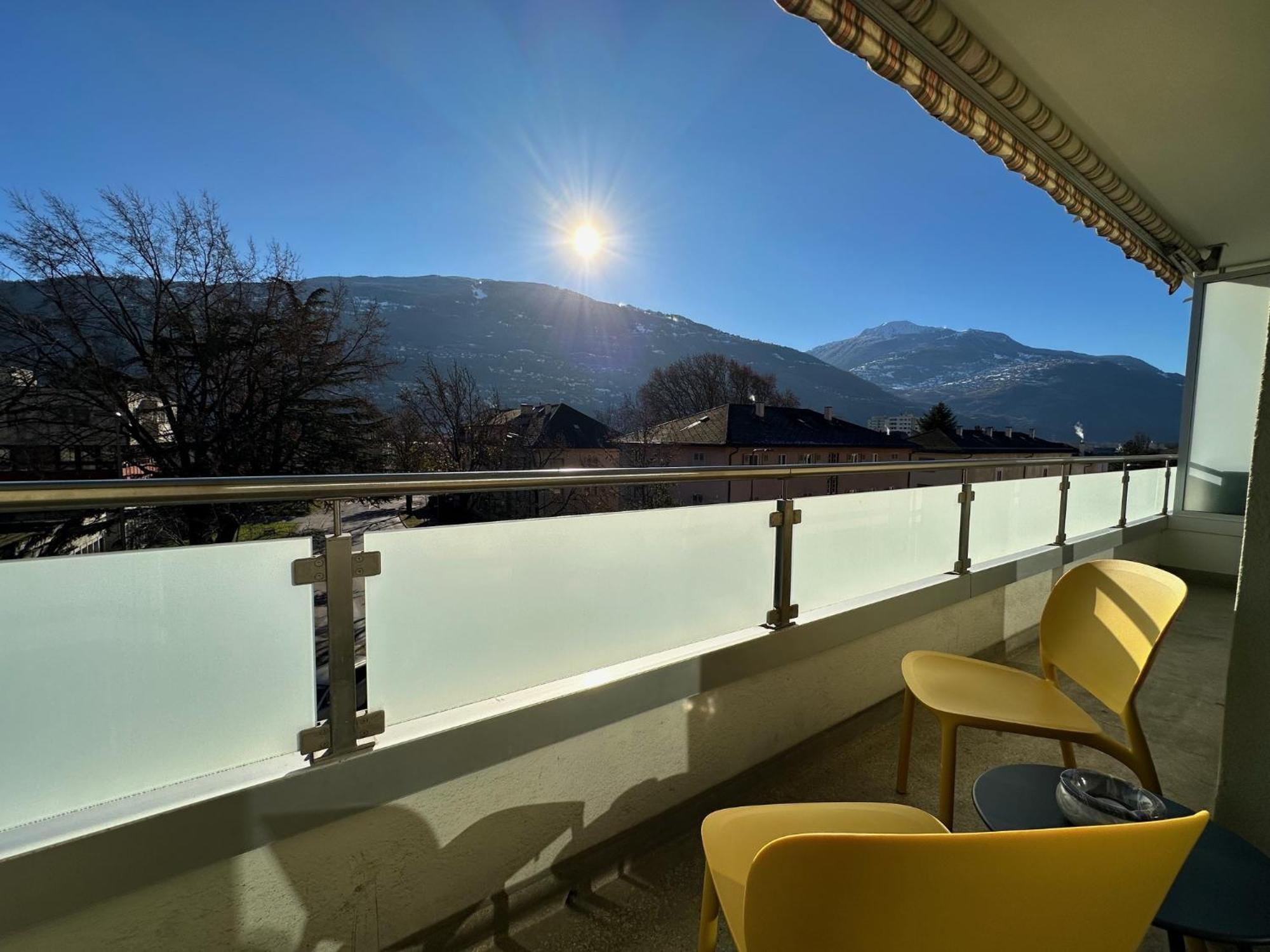 Sion City Heart Of Swiss Alps Exteriér fotografie
